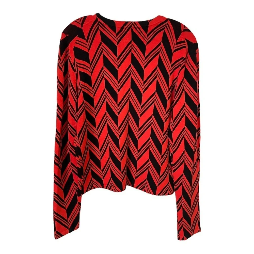 Evie Red Black Chevron Shirt‎ Stretch V-Neck Long Sleeve Nylon Blend Knit Top L